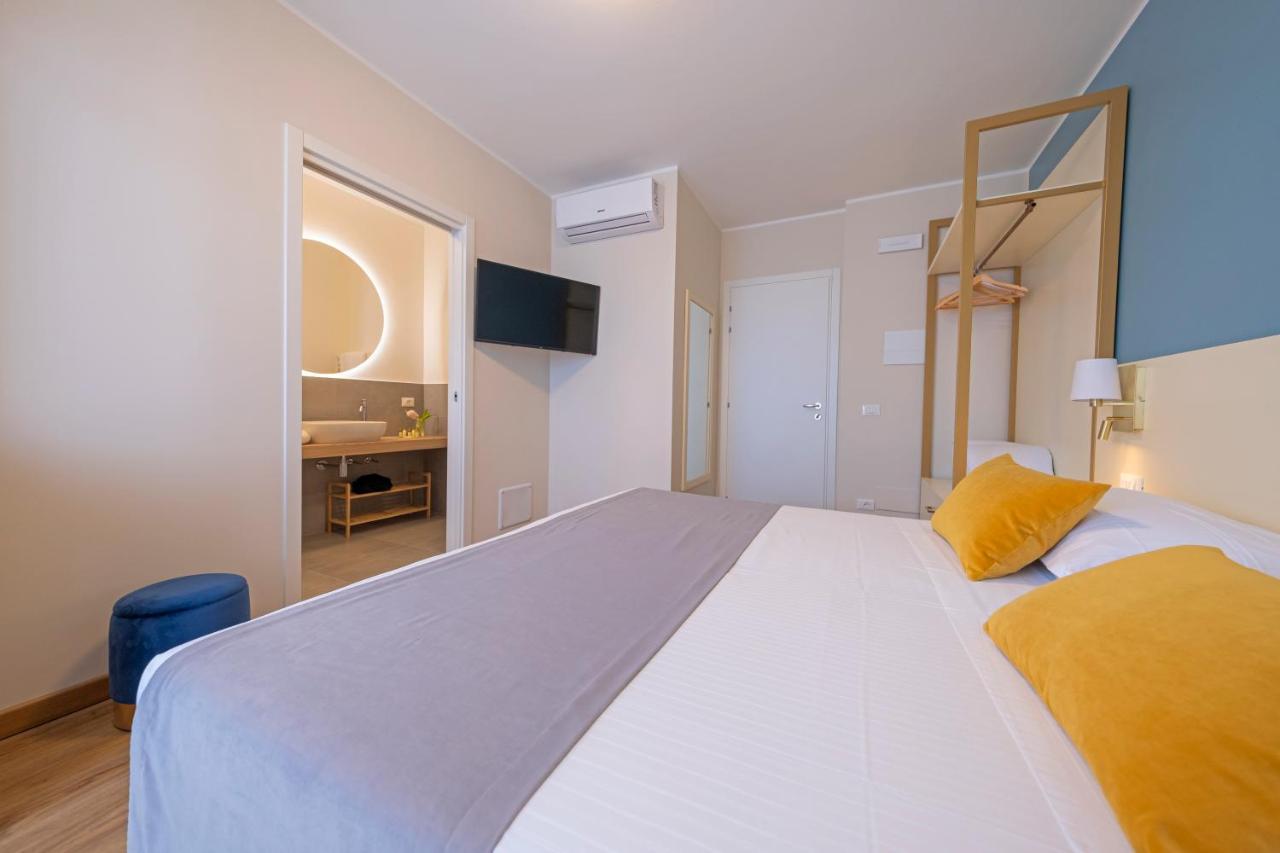 Rooms Ai Poggi Bardolino Luaran gambar
